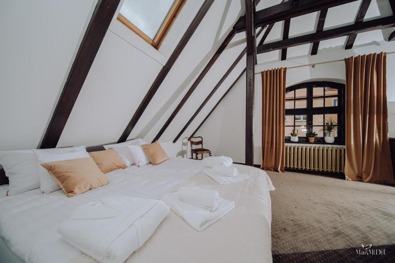 Apartamenty Lokalna Jelenia Góra Екстериор снимка